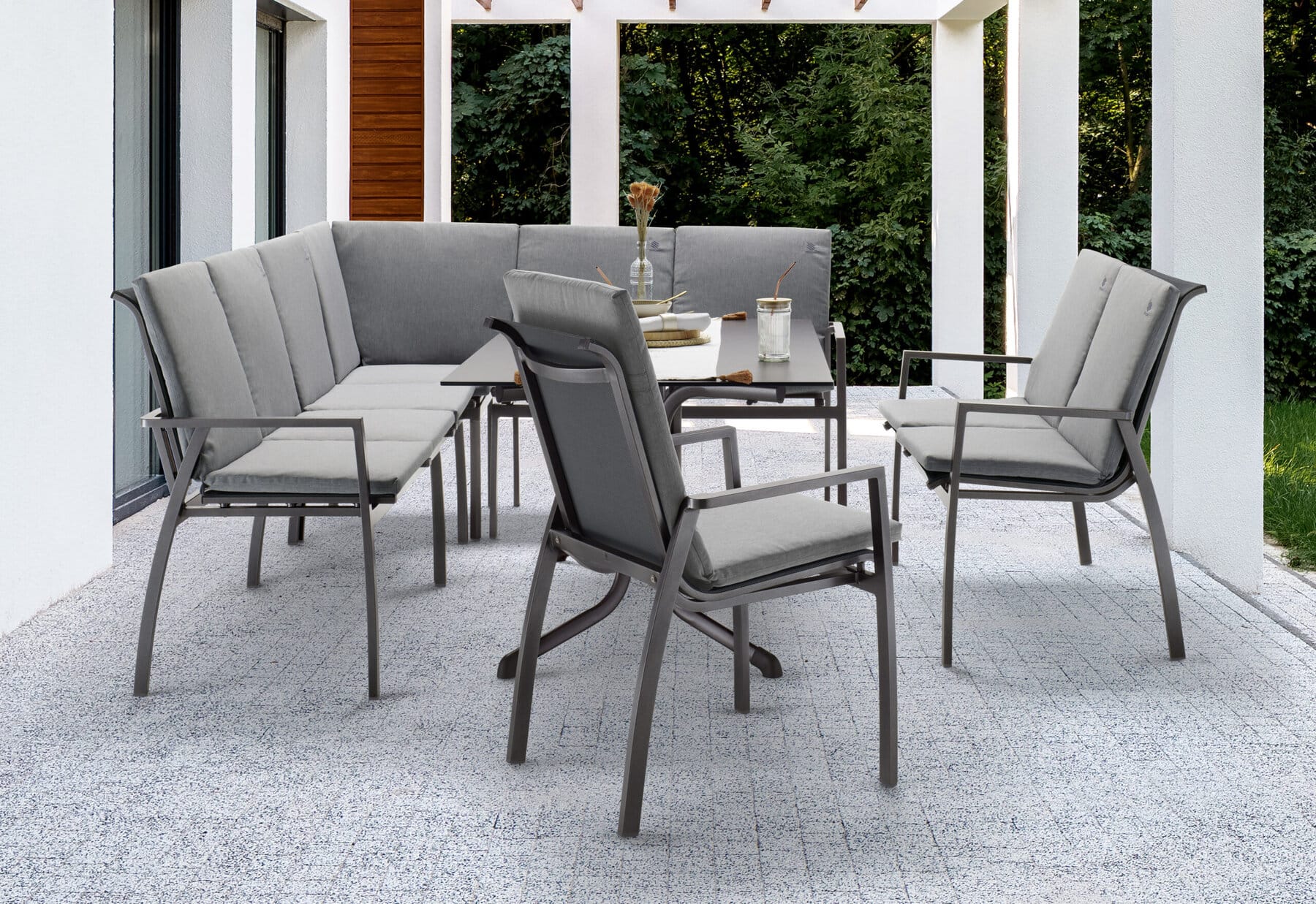 Elegant home patio and backyard